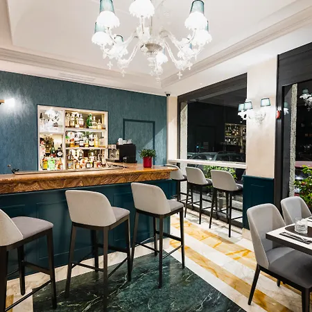 Trilussa Palace Congress & מלון 4*