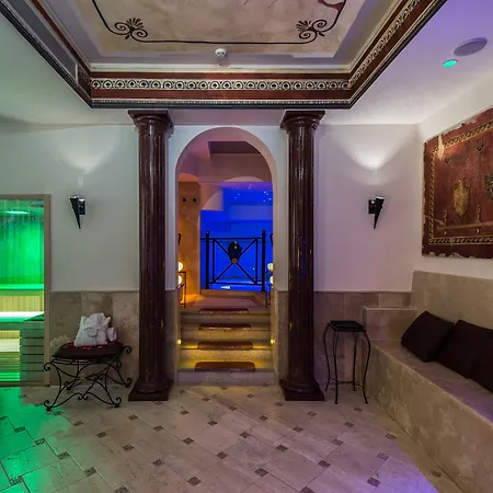 מלון Trilussa Palace Congress &