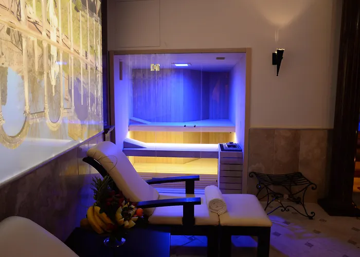 Отель Trilussa Palace Congress & 4*