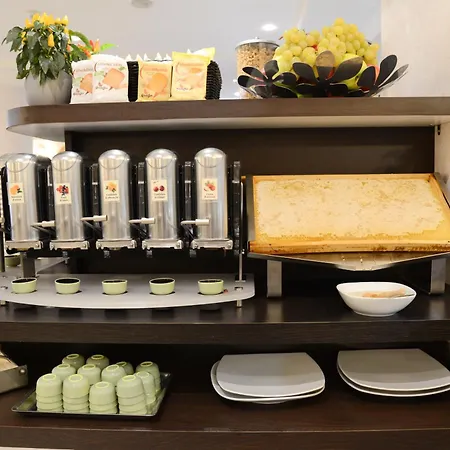 Trilussa Palace Congress & Hotel Rome